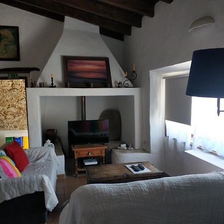 Casa Da Tia Maria By Alojamentos Vitinho Sao Luis Ruang foto